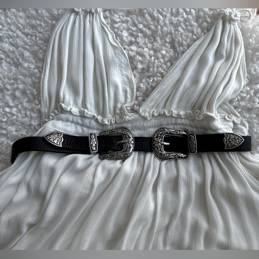 🧚‍♀️Authentic B-low the Belt Classic Belt
